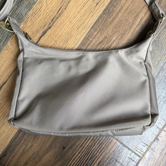 Travelon Anti-Theft Nylon Crossbody Purse Gray RFID Pockets Light Bag - Picture 4 of 10